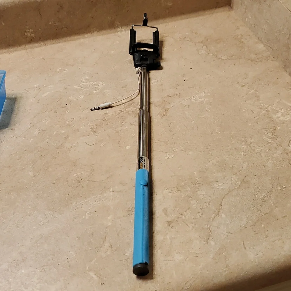 selfie stick